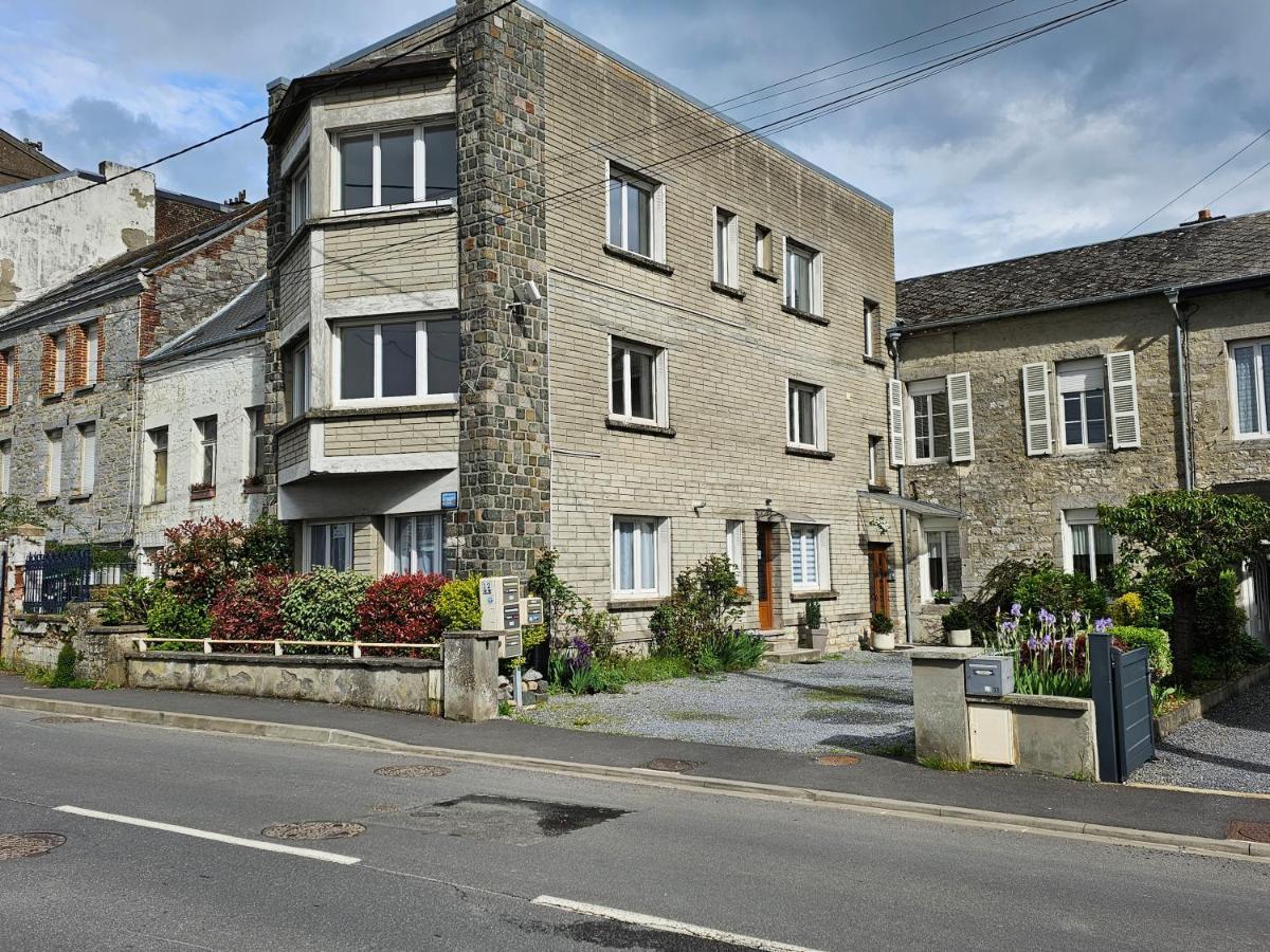 Ferienwohnung Le Bellevue Givet Exterior foto