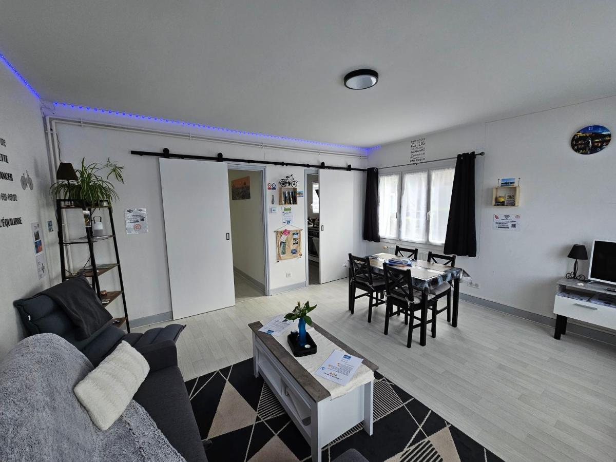 Ferienwohnung Le Bellevue Givet Exterior foto